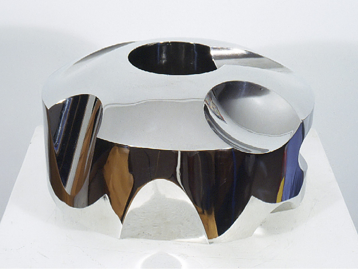 'Bright Ring'     2003 / David Larson / stainless steel