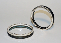 Bangle / Iron / Silver 925 / ©David Larson