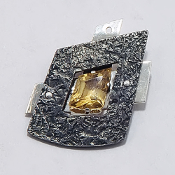 Pendant / Iron, Silver, Citrine