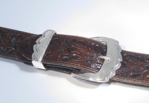 Buckle Set / Silver / ©David Larson
